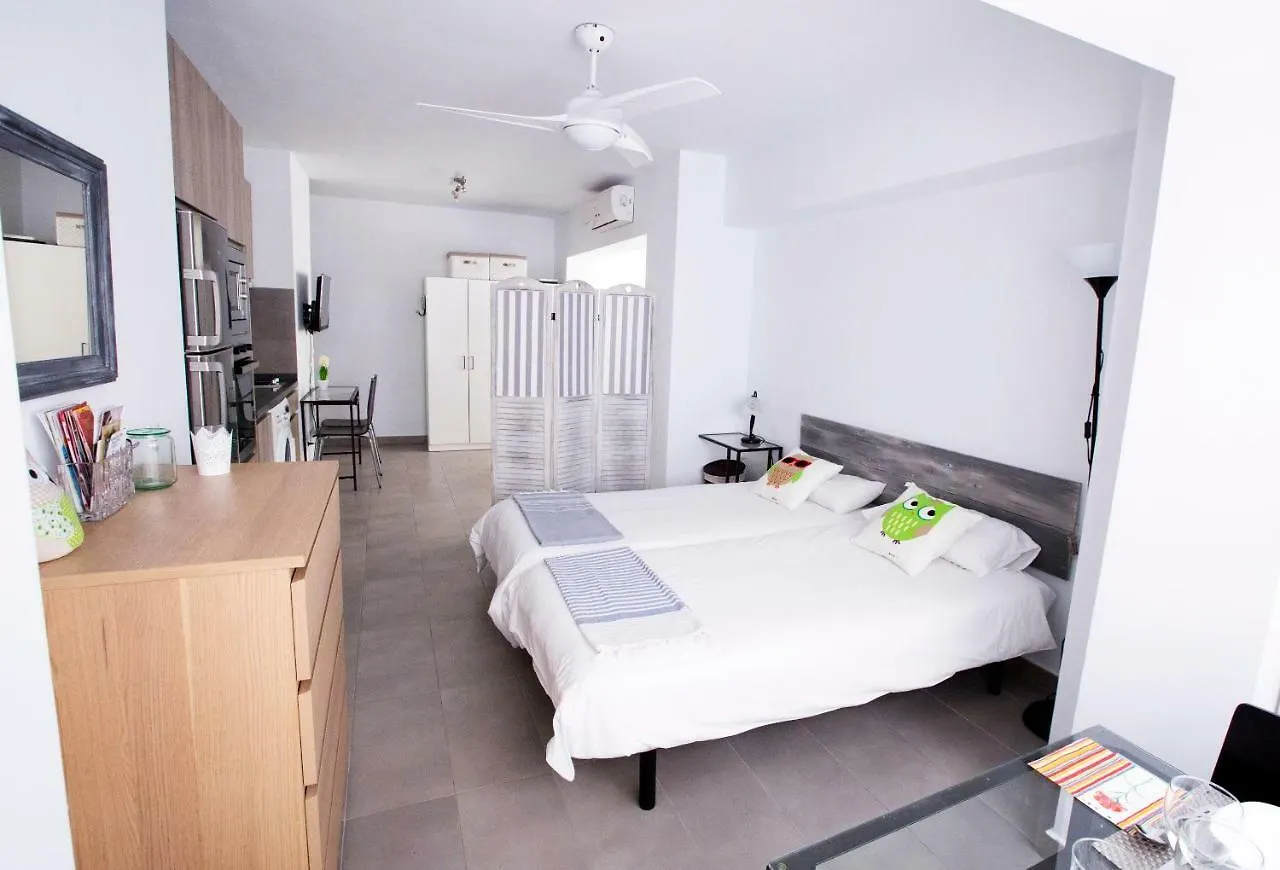 Apartamento Malagueta Beach 10 Malaga 0*,